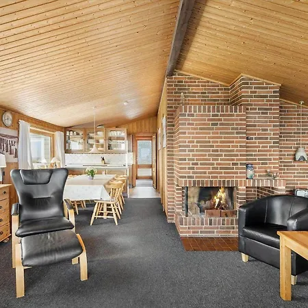 6828-allinge-tejnvej-62-a Feriehus